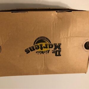Dr.Martens boots nwt